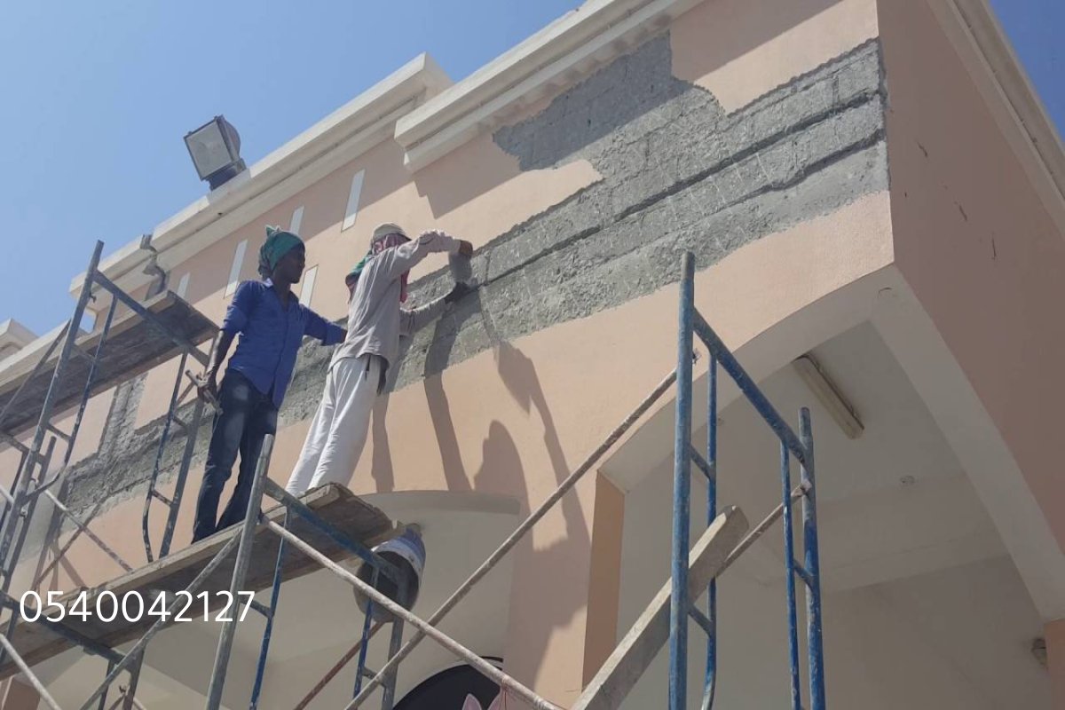 تصميمه يوفر العزل المطلوب للحفاظ على درجة حرارة مستقرة.
